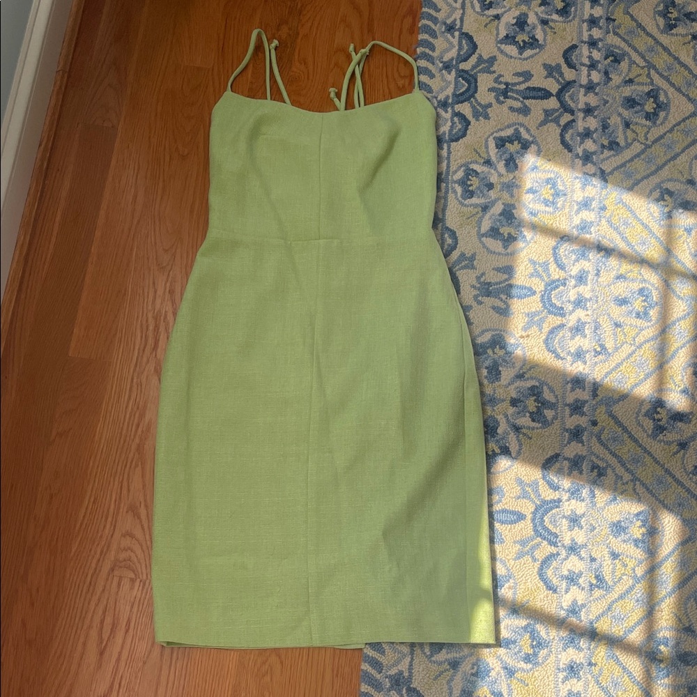 Elegant Green Sleeveless Dress